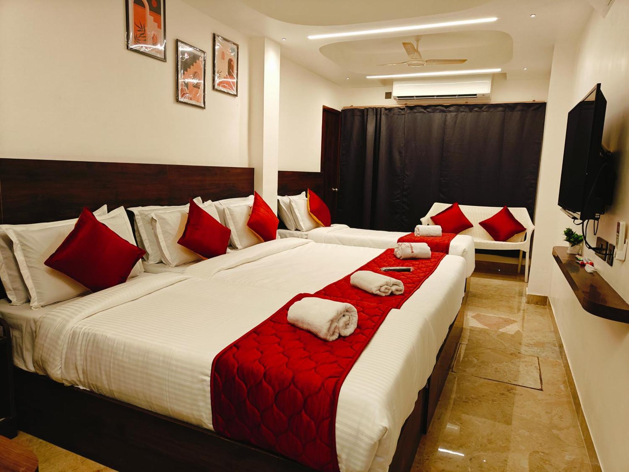 Woodlands Inn Chennai Exterior photo