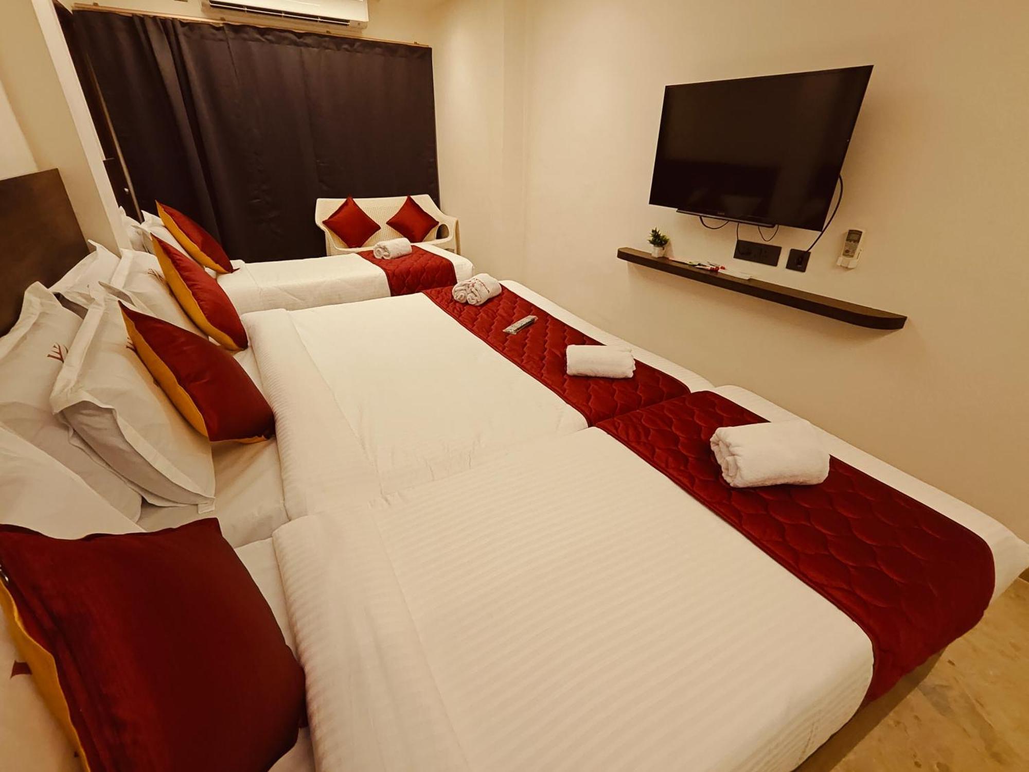Woodlands Inn Chennai Exterior photo