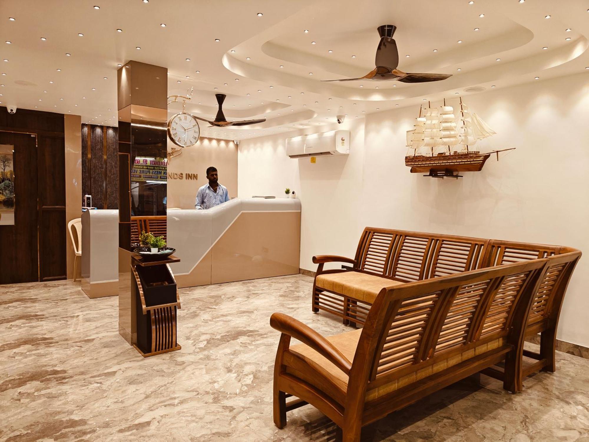 Woodlands Inn Chennai Exterior photo