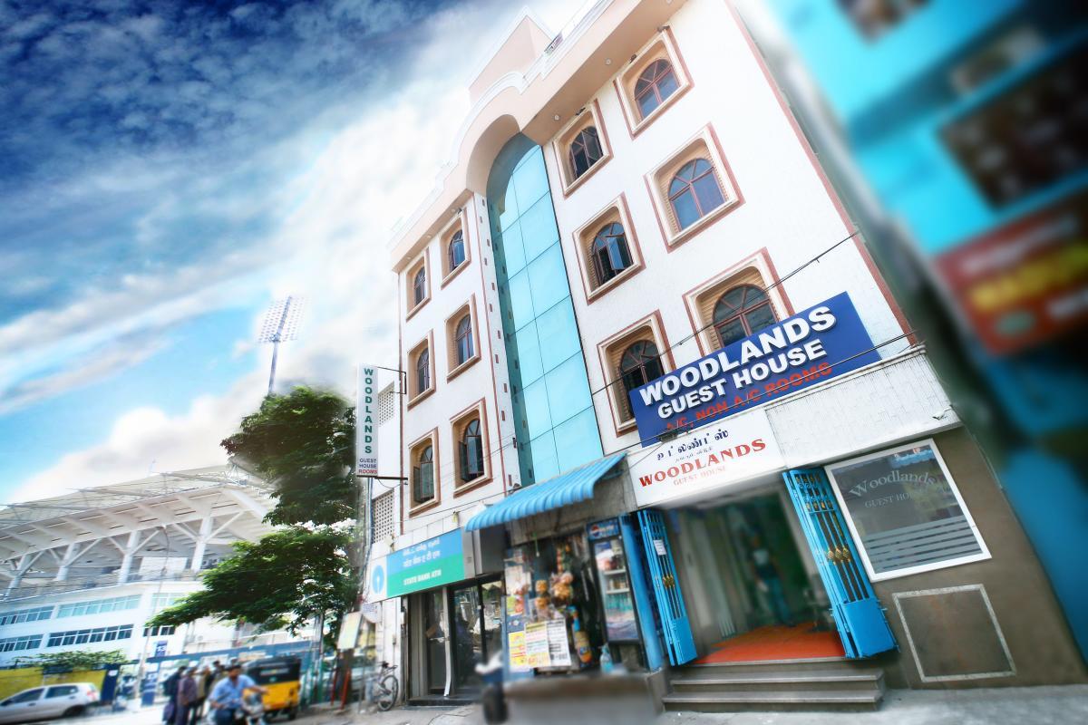 Woodlands Inn Chennai Exterior photo